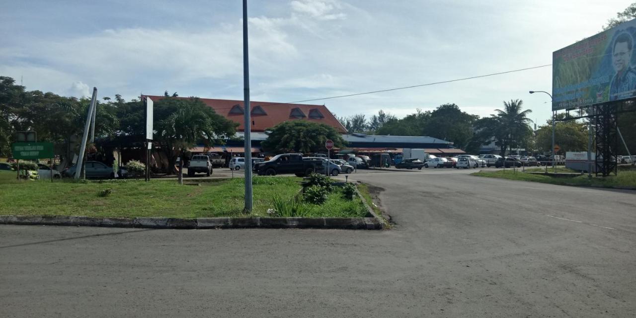 The Upper Deck Hotel Kudat Exterior photo